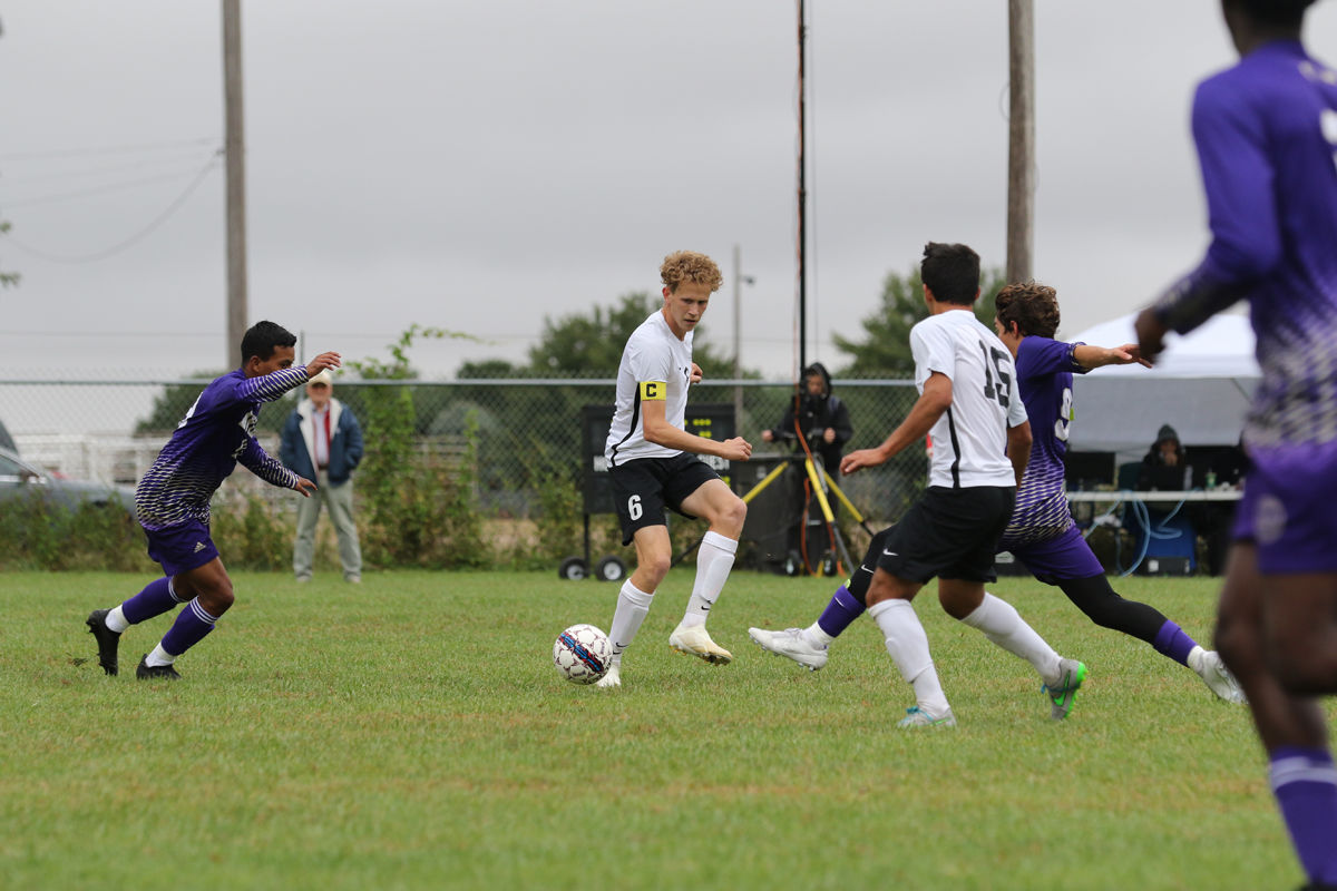 YC Mens Soccer vs Avila (12).JPG